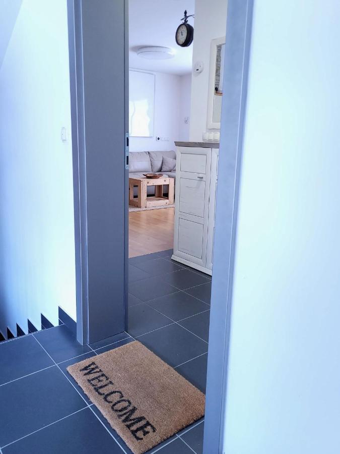 מויסטראנה Apartma M&J מראה חיצוני תמונה