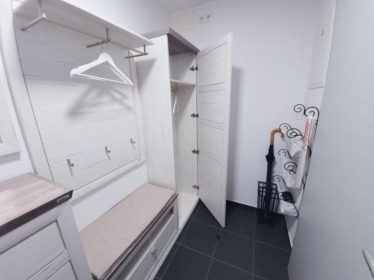 מויסטראנה Apartma M&J מראה חיצוני תמונה